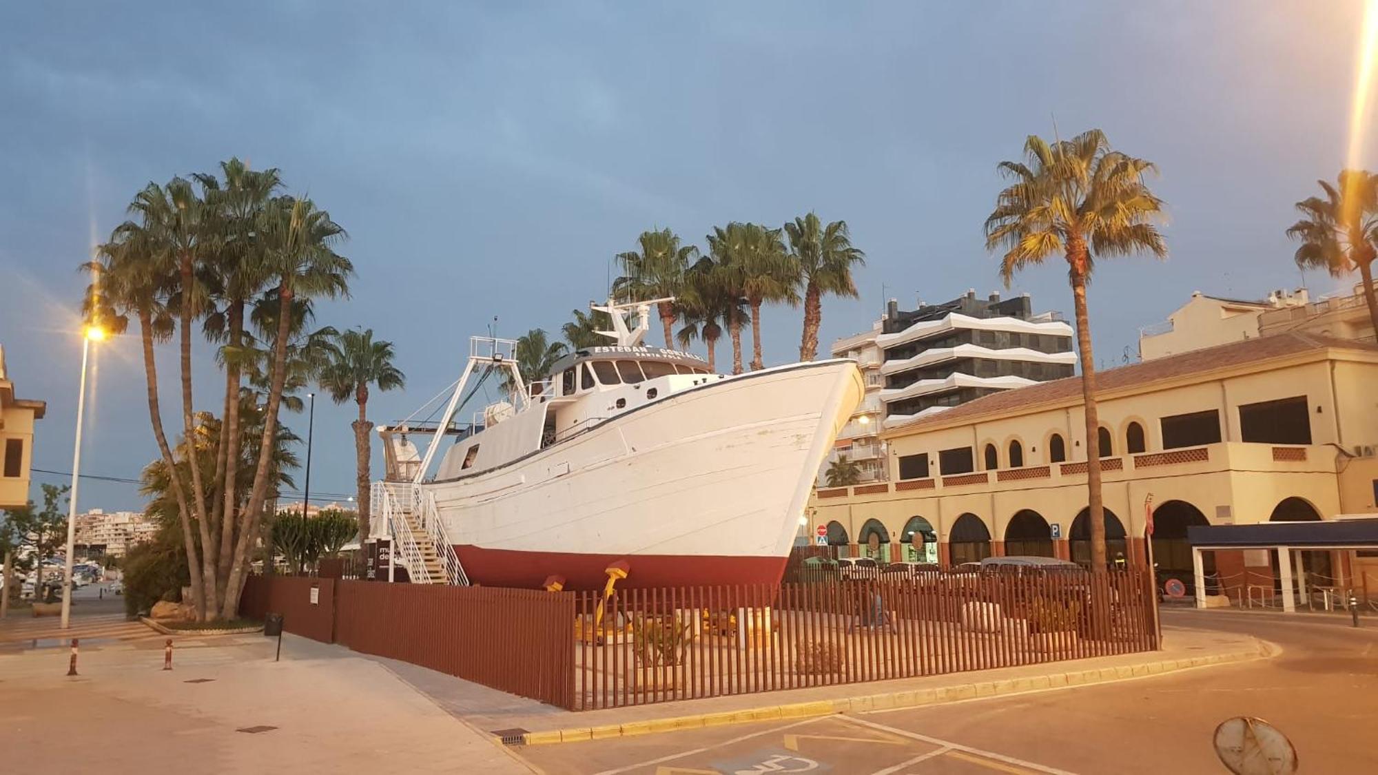 Apartamento Pepi Adults Only Santa Pola Eksteriør billede